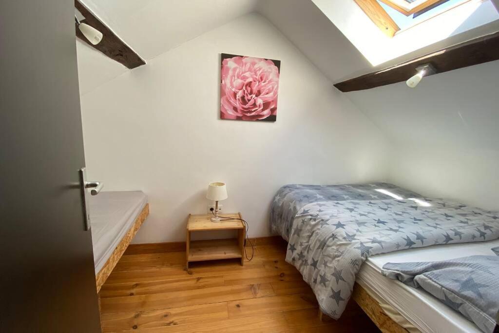 La Petite Maison Bienne-lez-Happart Exteriör bild